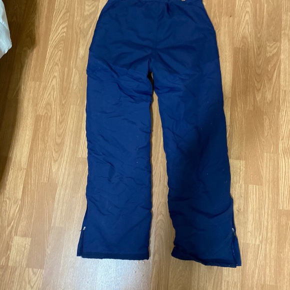 L.L. Bean Navy Snowpants - Picture 7 of 7
